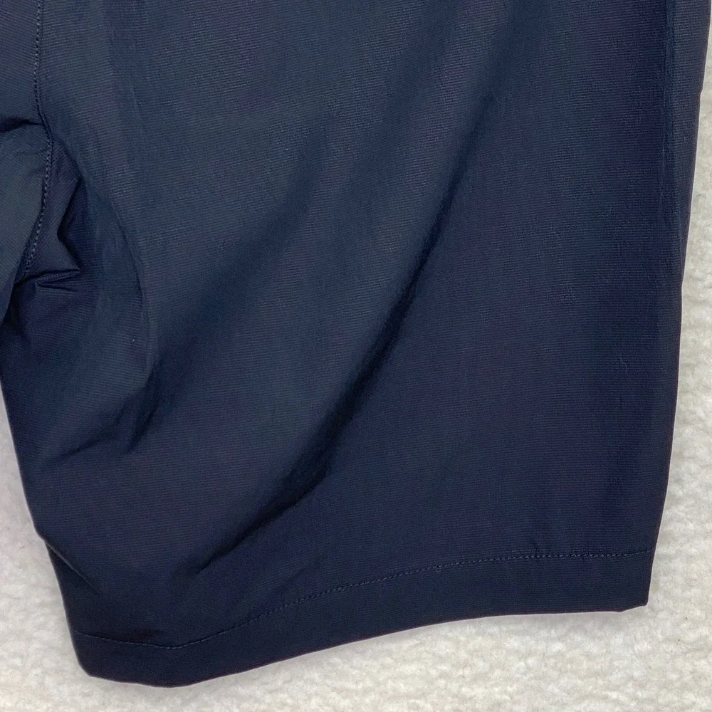 Banana Republic Mens Comfort Flat Front Shorts Navy Blue Stretch Wicking Size 38